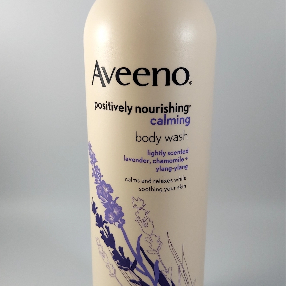 Aveeno Positively Nourishing Body Wash 16 fl oz Calming Lavender + Chamomile